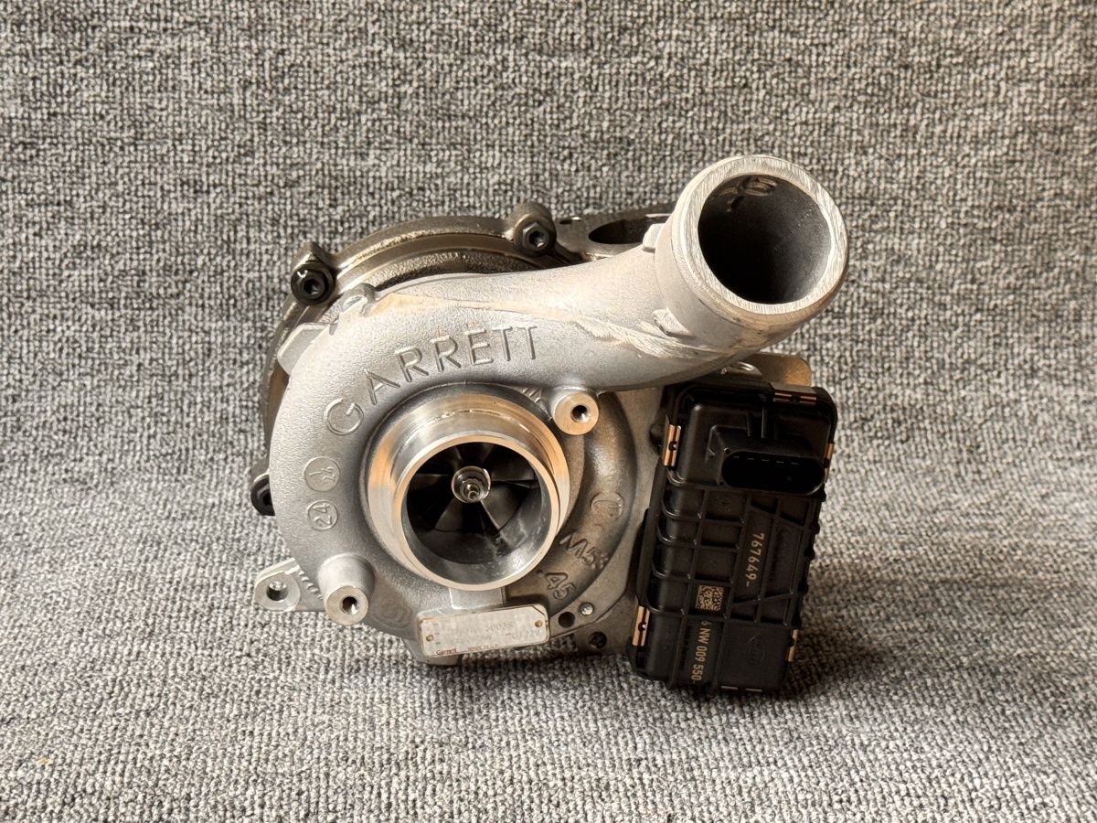 大众 辉腾 途锐/保时捷 3.0T/V6