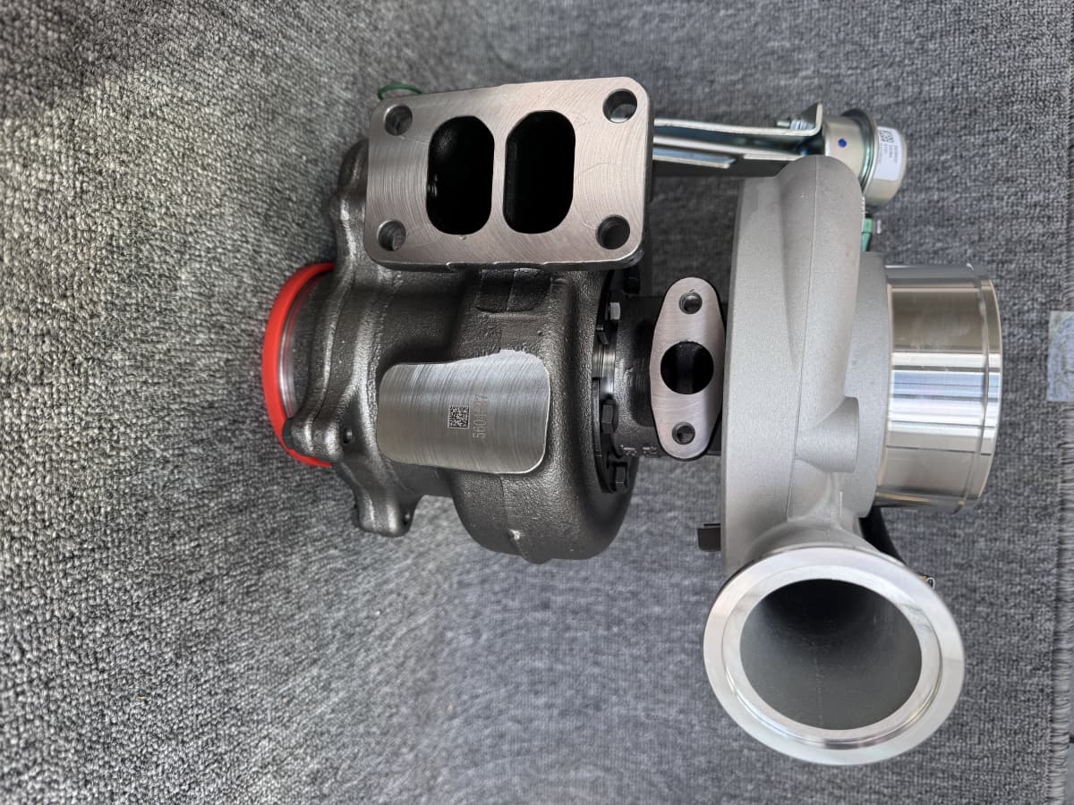 Cummins QSL8.9 Short Truck